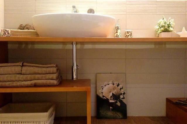 La Dolce Vita - Luxury Colosseum Boutique Apartment Roma Exterior foto